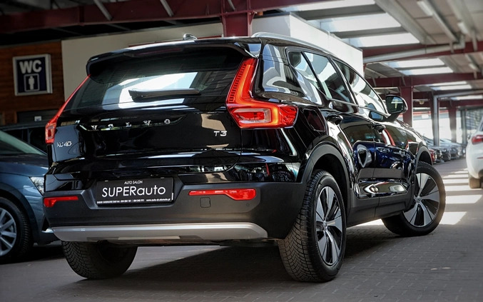 Volvo XC 40 cena 124900 przebieg: 63000, rok produkcji 2020 z Golub-Dobrzyń małe 667